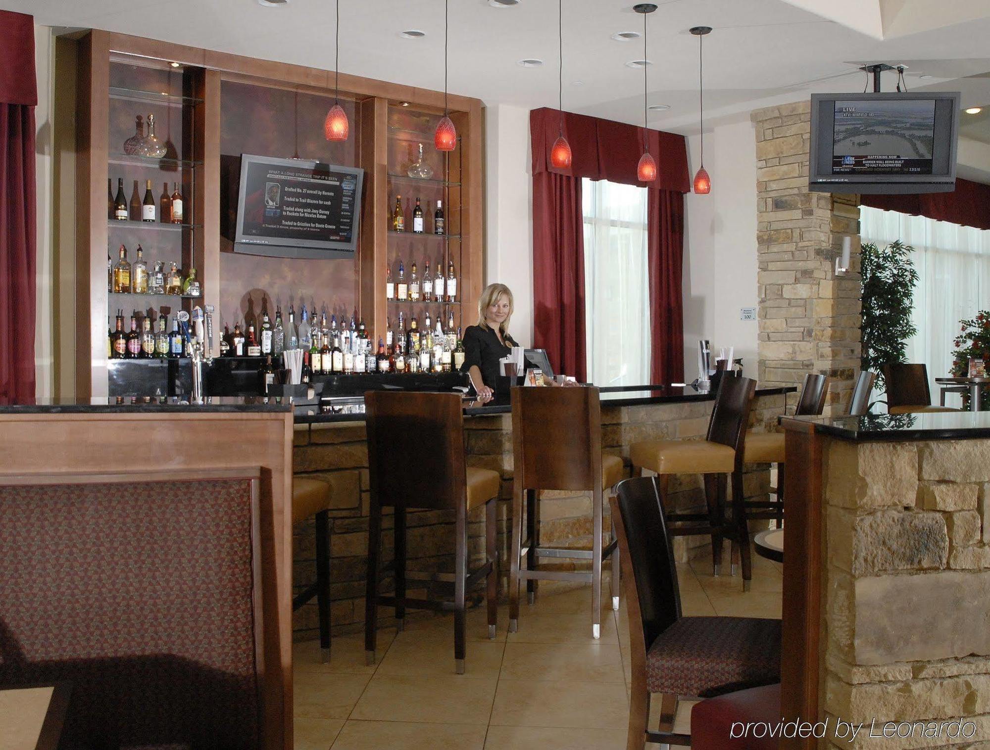 - Cavazos Area Hotel 3*